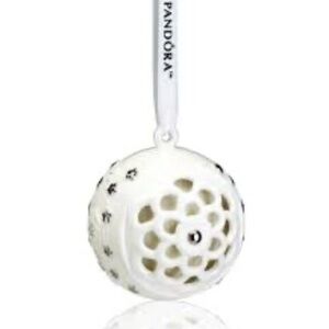 Pandora Ornament 2011 White Snowball Unforgettable Moments Porcelain